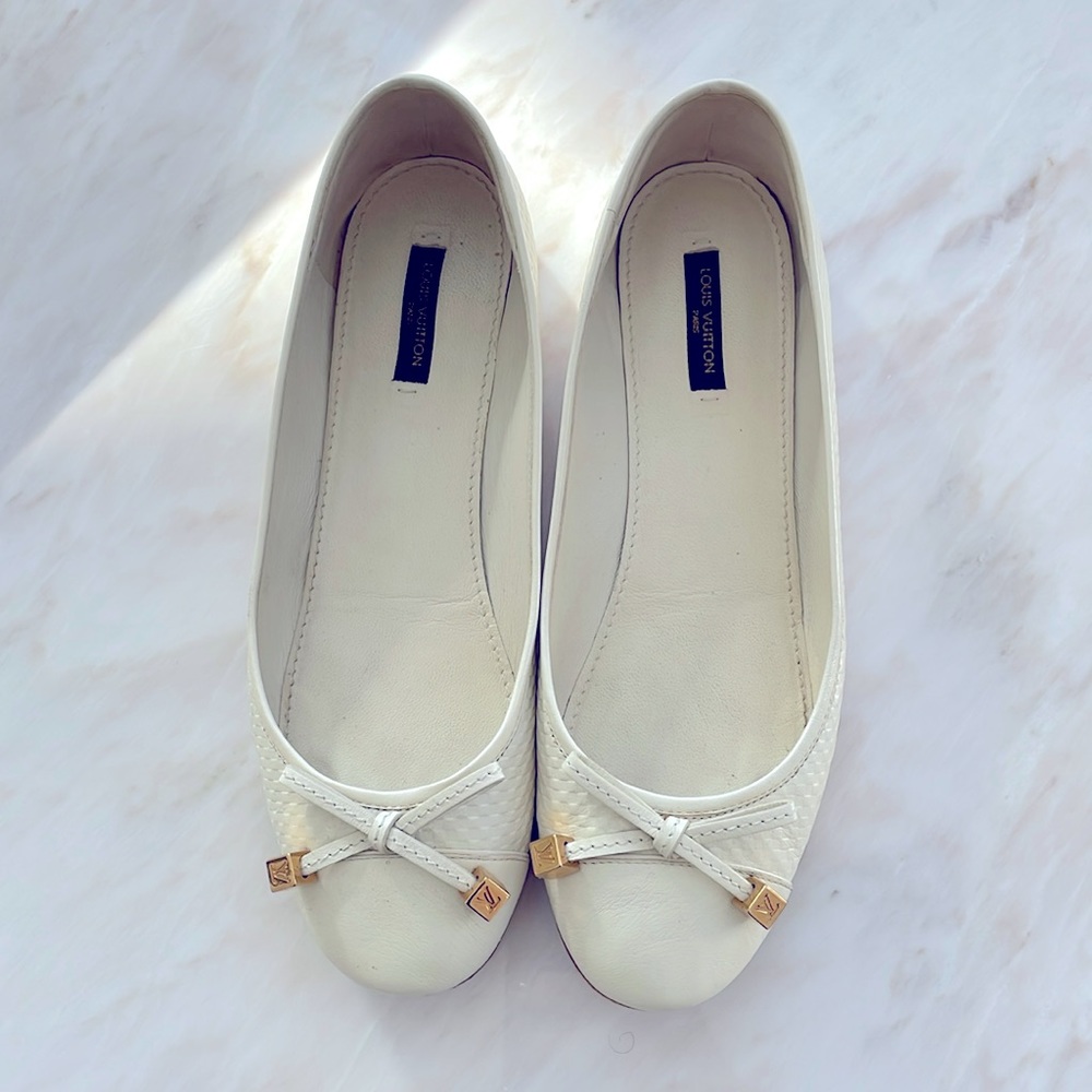 Louis Vuitton Ballet Flats